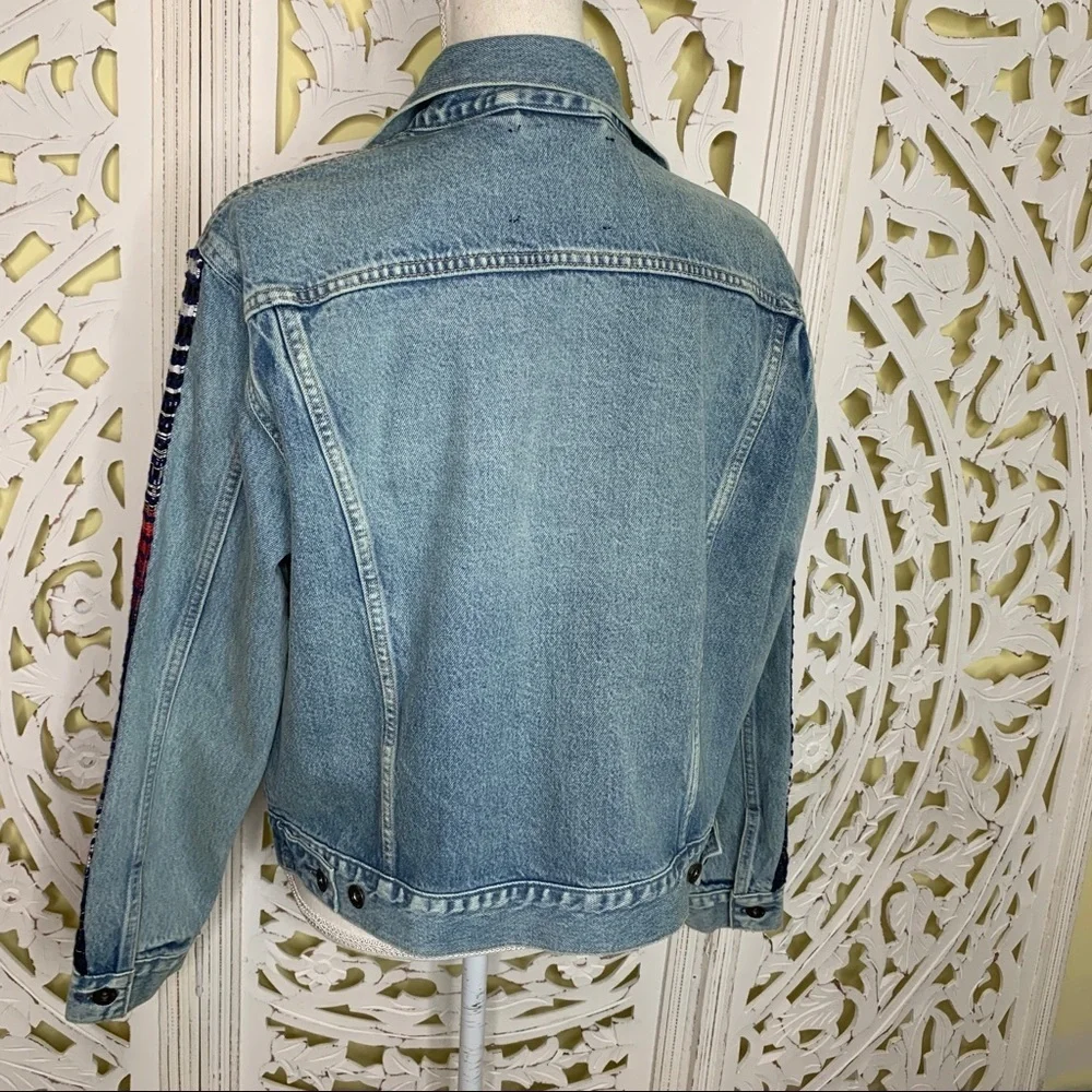 Anthropologie x Levi’s Embroidered Trucker Jacket NWT